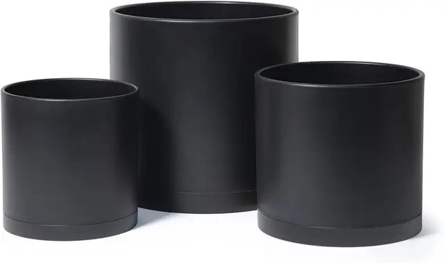 set of 3 plastic planters